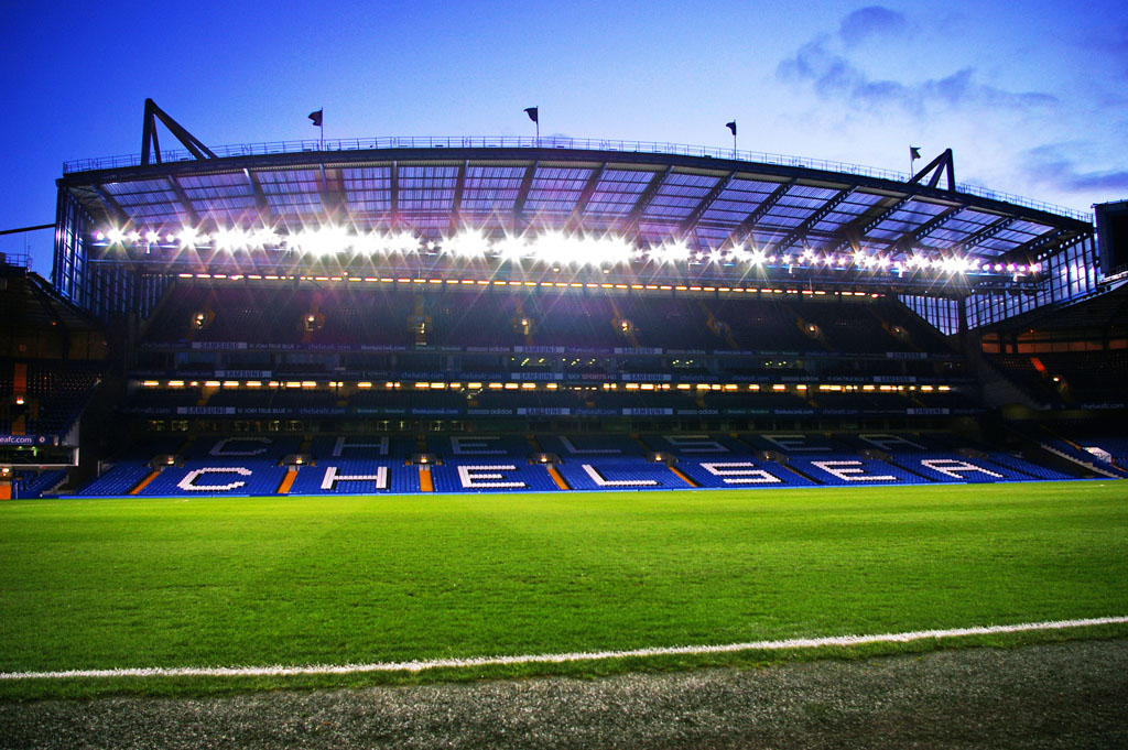 Stamford_Bridge_-_West_Stand